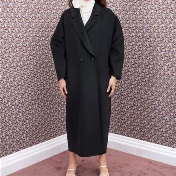 Zara Black Oversized Wool Coat. NWT. Size M-Large. - Picture 3 of 8